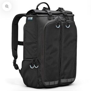 Gura Gear KIBOKO CITY
COMMUTER 18L+ Camera Backpack
